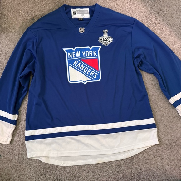 Reebok Other - Men’s Reebok New York Rangers Jersey with 2014 Stanley Cup Patch Size L 💙❣️